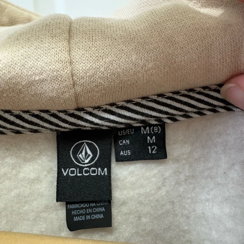 Volcom Women's Juniors Truly Stokin Stone Resort Print Hooded Sweatshirt Bone - Picture 3 of 5